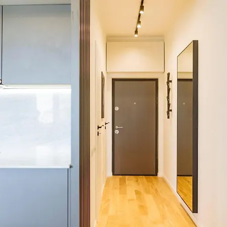 דירה Sunny - Location - Charming Balcony בוקרשט