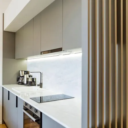 דירה Sunny - Location - Charming Balcony בוקרשט