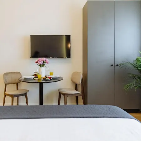 Sunny - Location - Charming Balcony * Βουκουρέστι