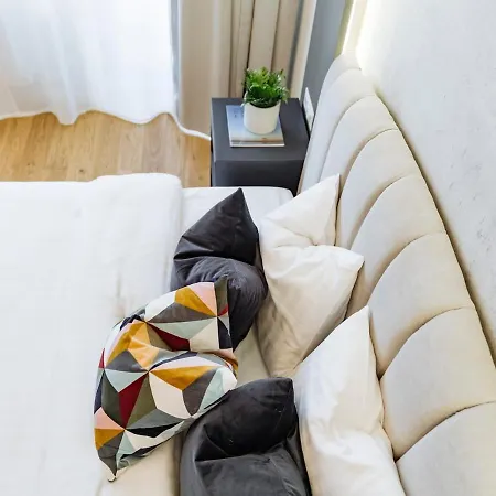 Appartement Sunny - Location - Charming Balcony *