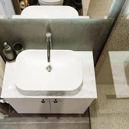 Daire Sunny - Location - Charming Balcony